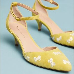 New in Box Anthropologie Yellow Bow Kitten Heels Shoes 8.5